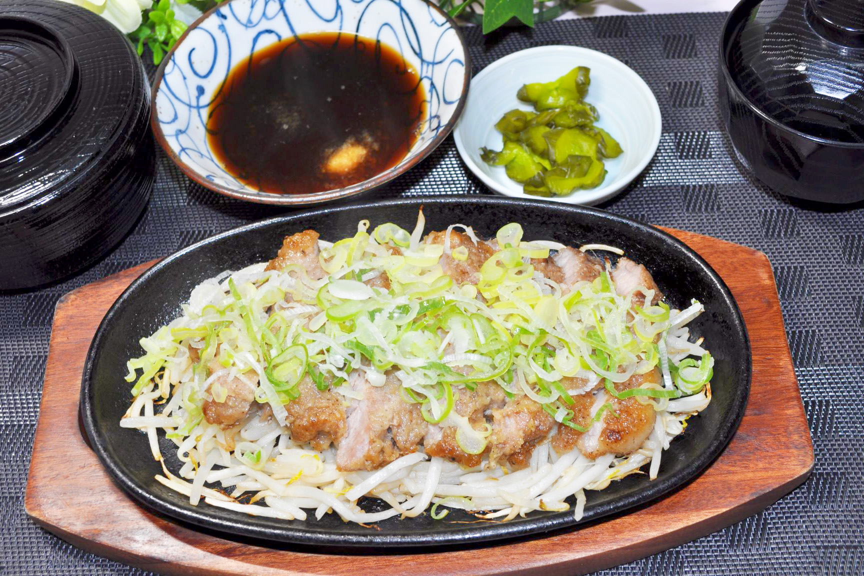 豚ロース鉄板焼き