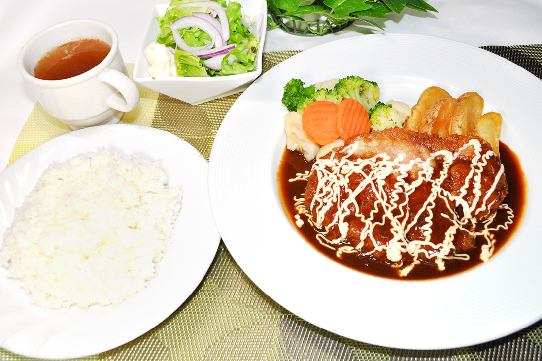 鉄板ステーキ